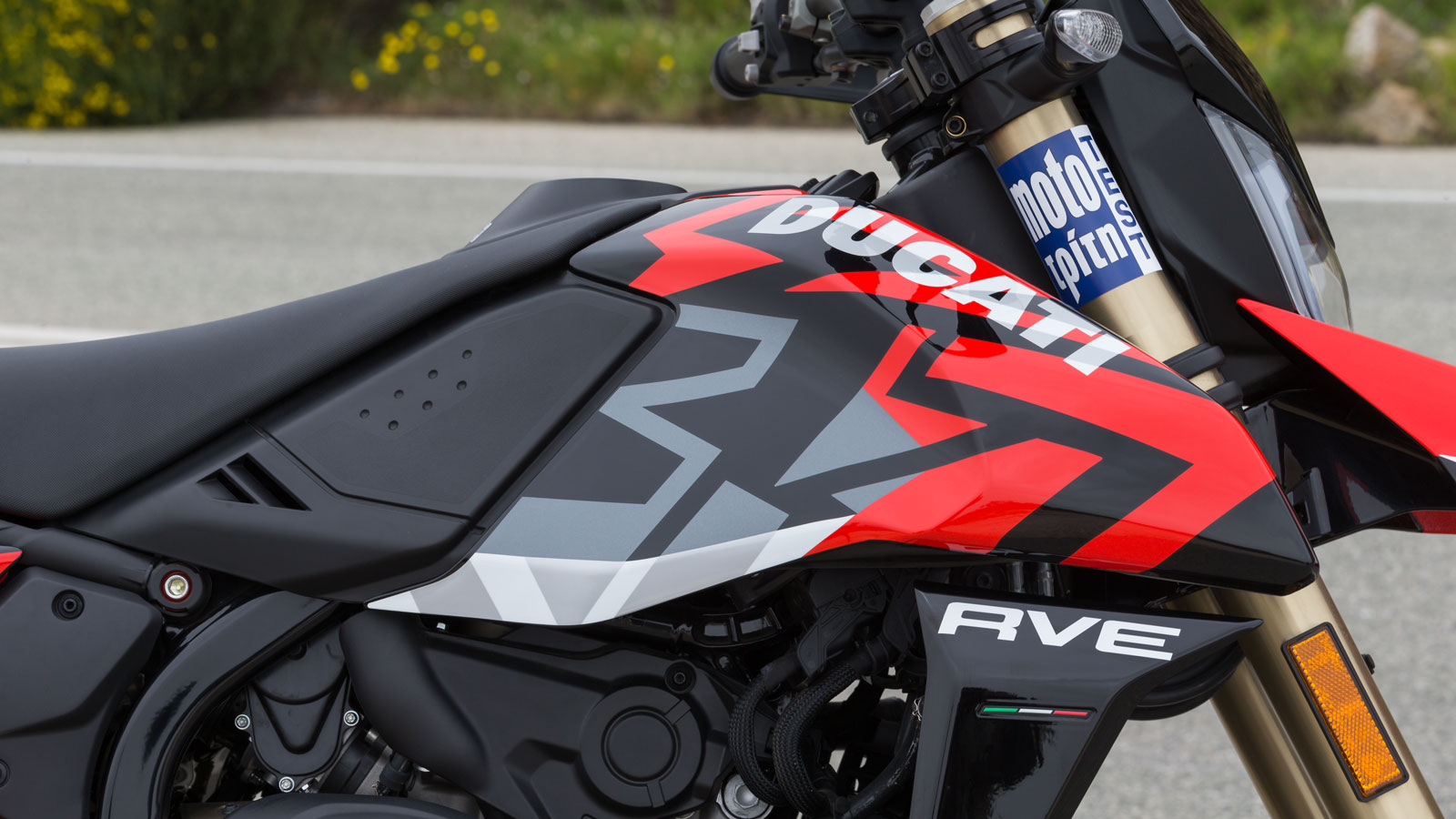 Ducati Hypermotard 698 Mono RVE - Test