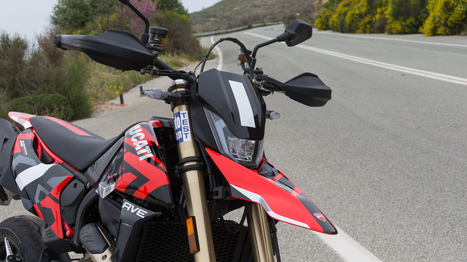 Ducati Hypermotard 698 Mono RVE - Test