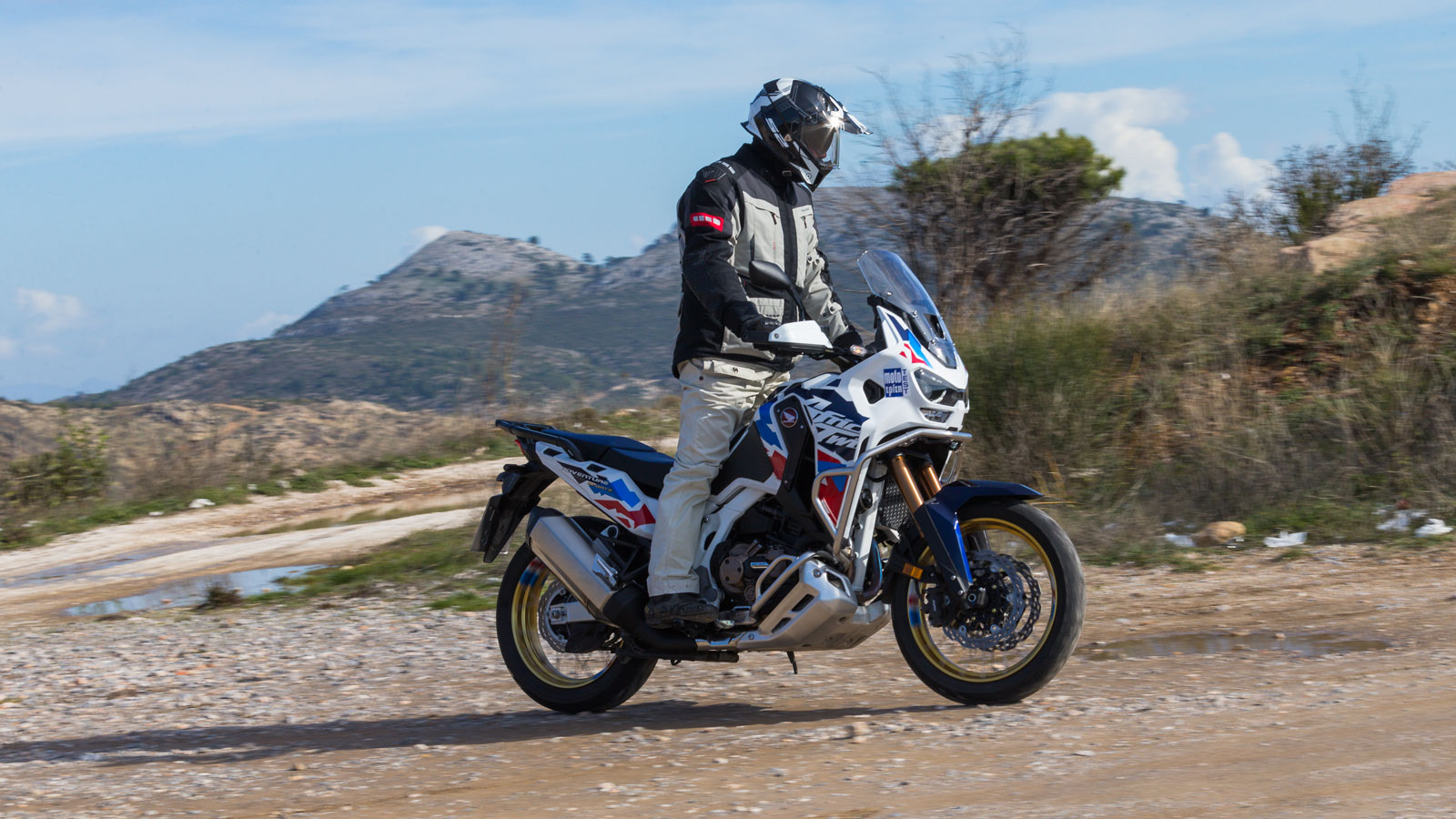 Honda CRF1100 Africa Twin Adventure ES DCT - Test