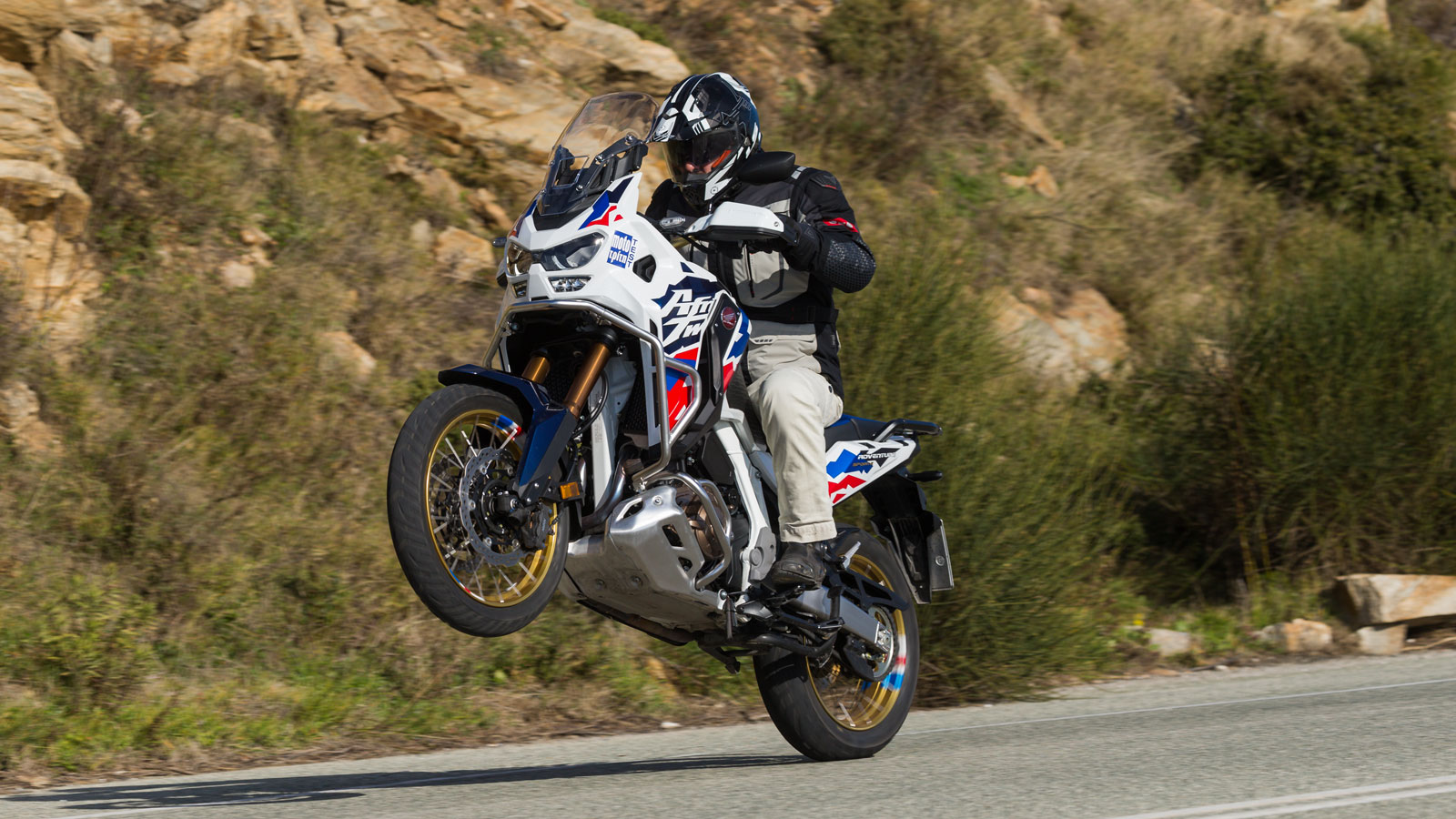 Honda CRF1100 Africa Twin Adventure ES DCT - Test