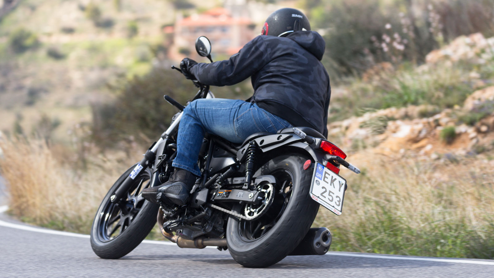 Kawasaki Eliminator 500 – Υποψήφιο για Best Commuter by LS2