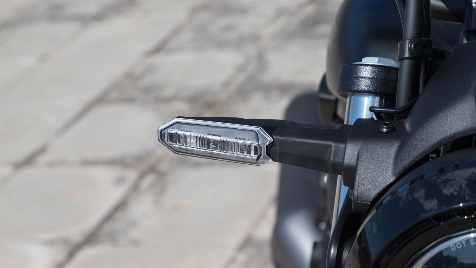 Kawasaki Eliminator 500 – Υποψήφιο για Best Commuter by LS2