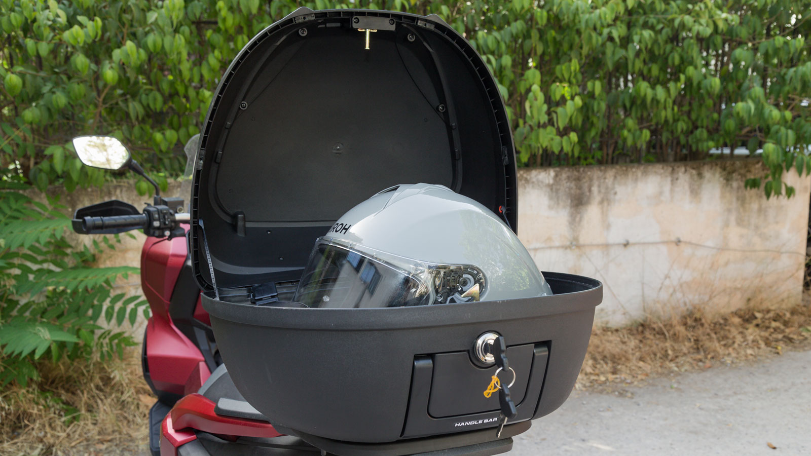 Παρουσίαση: Κεντρική βαλίτσα XVX RX-42-A