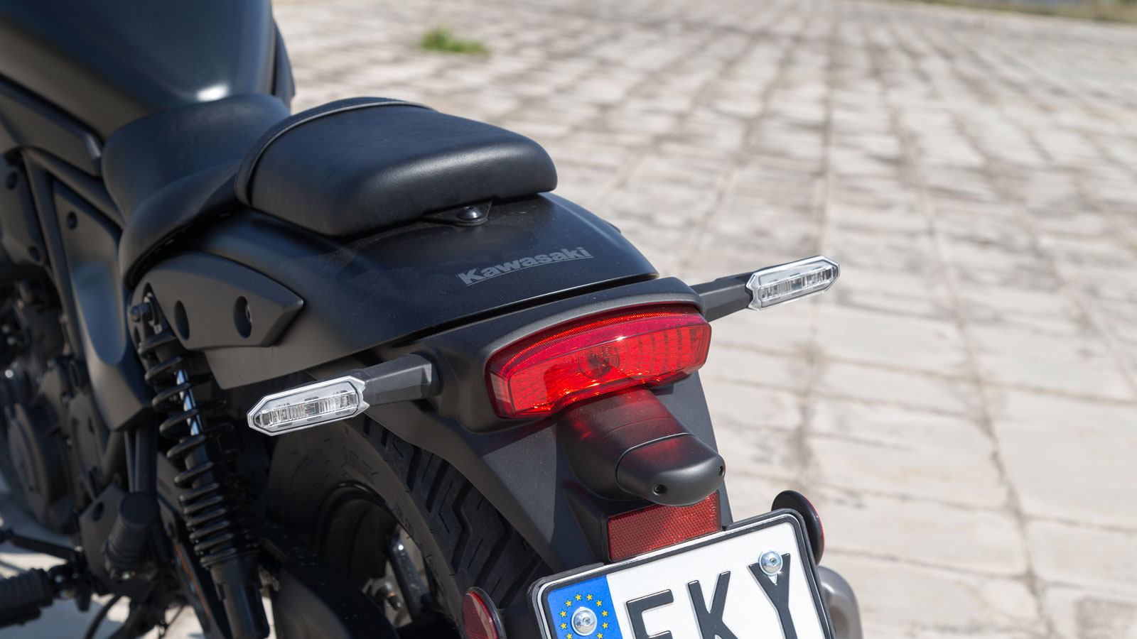 Kawasaki Eliminator 500 – Υποψήφιο για Best Commuter by LS2