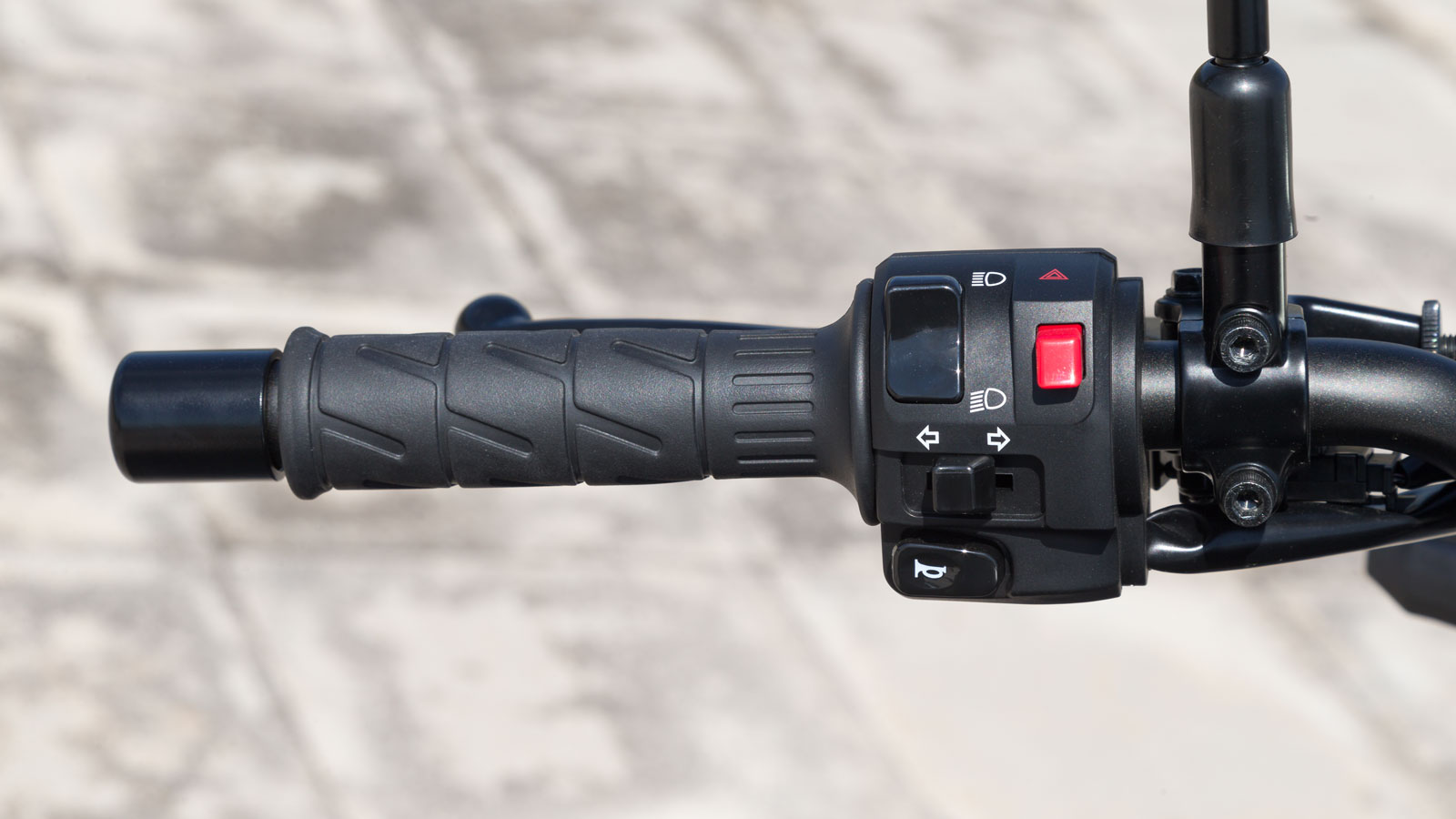 Kawasaki Eliminator 500 – Υποψήφιο για Best Commuter by LS2