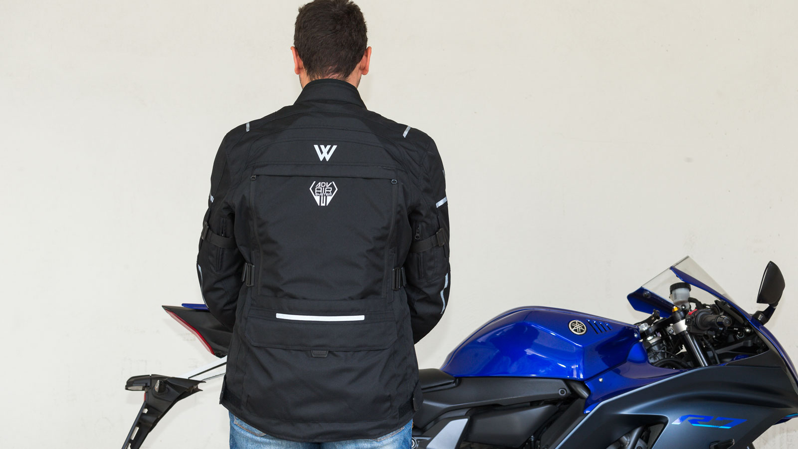  Test Winger 95003: Γνήσιο 4 εποχών με 11 τσέπες