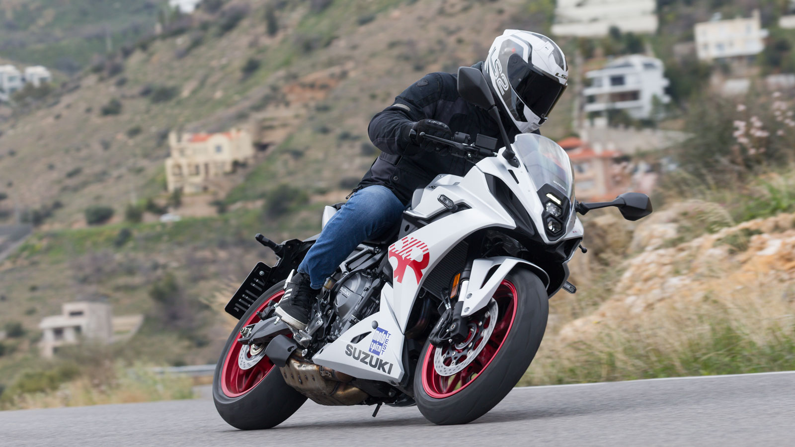 Suzuki GSX-8R - Test