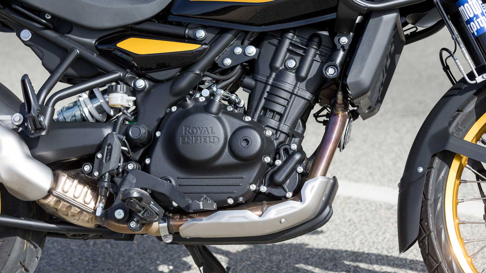 Η κατανάλωση κυμαίνεται σε χαμηλά επίπεδα στην καθημερινότητα, μόλις στα 3,8 λίτρα ανά 100 χλμ, ενώ σε συνθήκες ταξιδιού θα την δεις να ανεβαίνει στα 