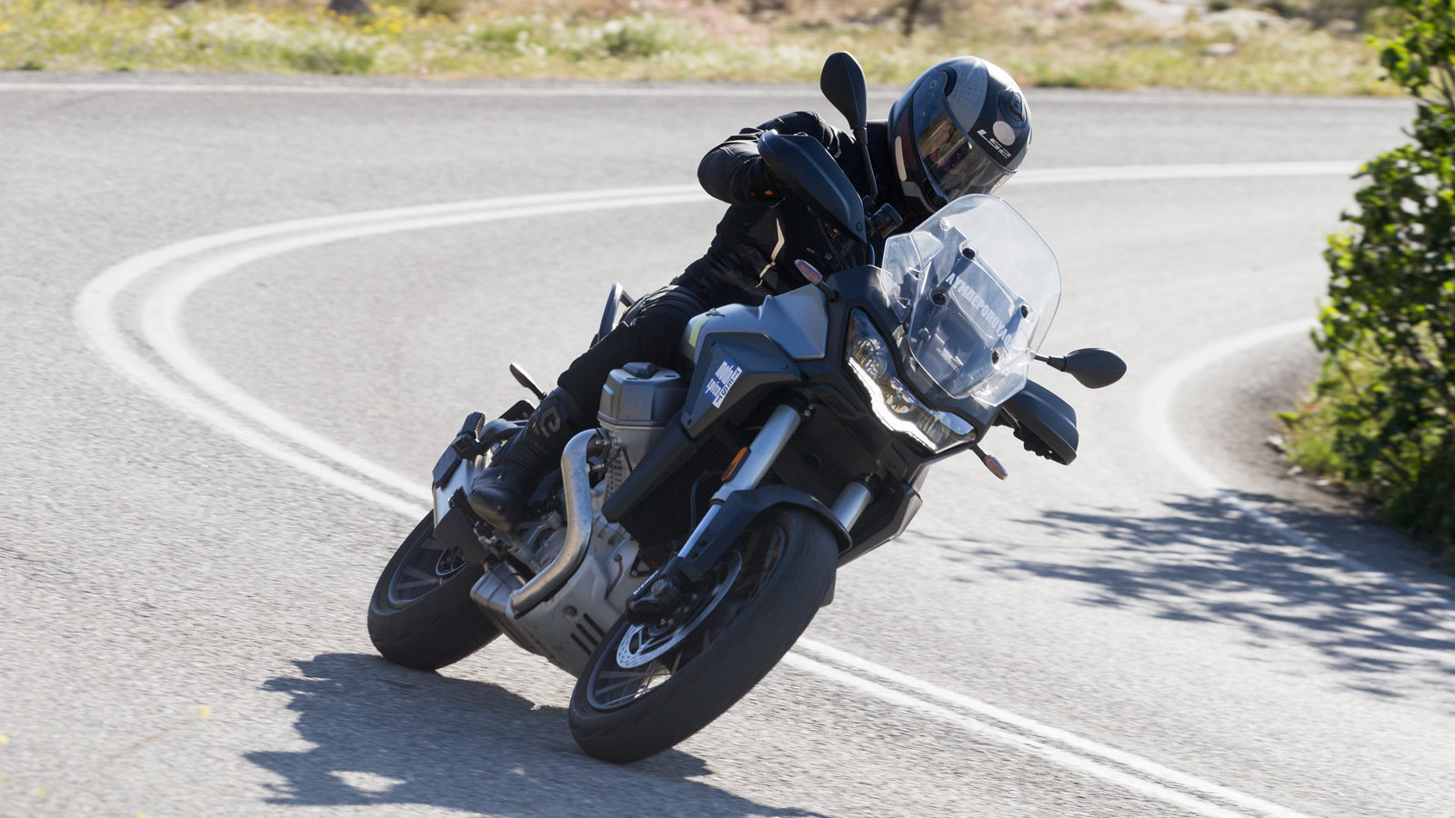 Moto Guzzi Stelvio - Test