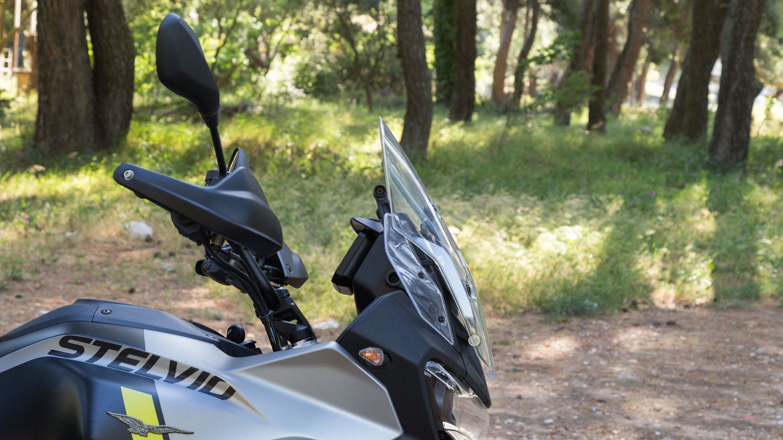 Moto Guzzi Stelvio - Test