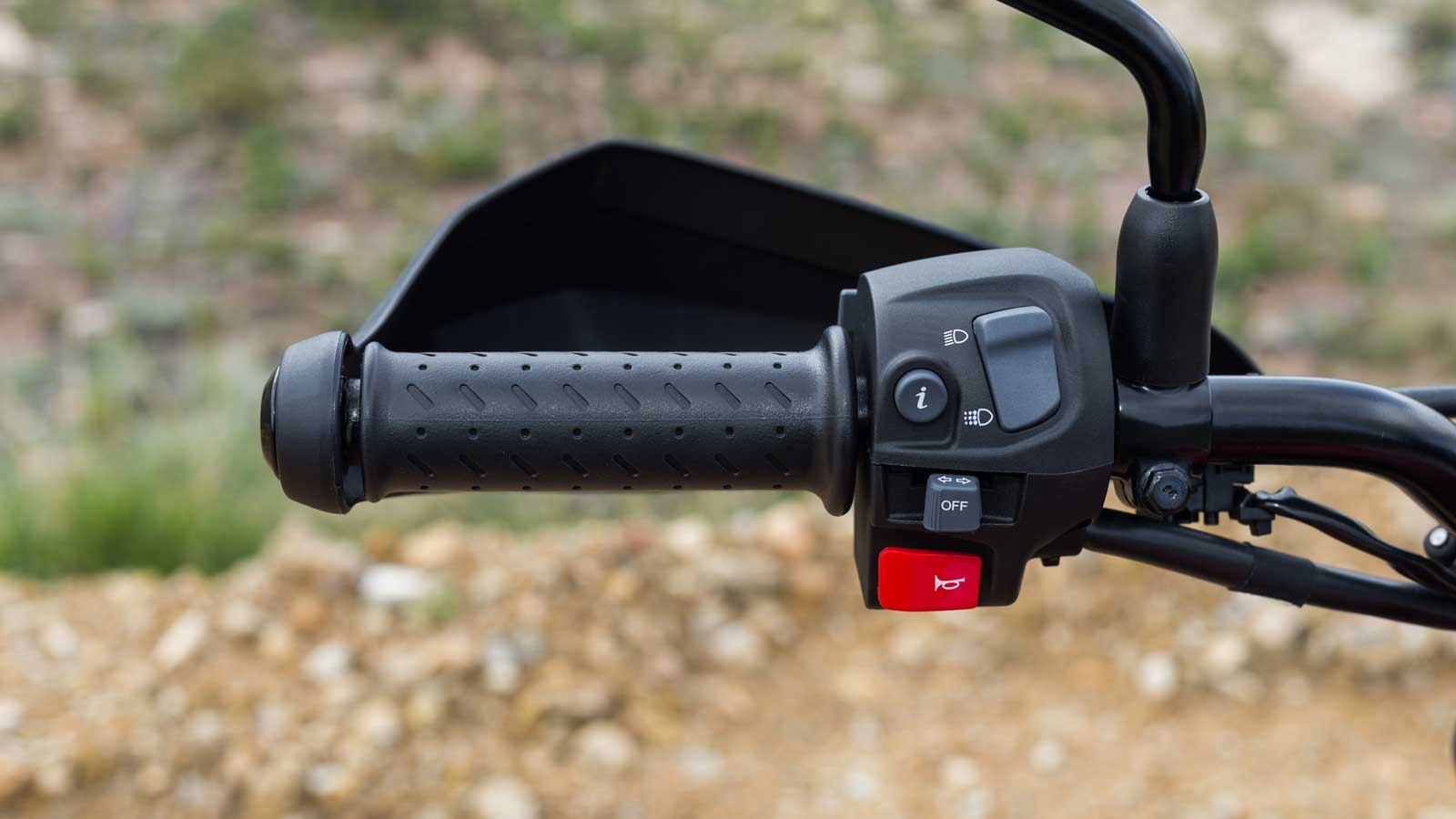 Triumph Scrambler 400 X