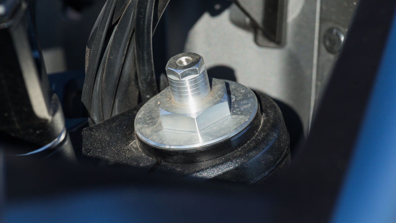 QJMOTOR SVT 650X - Test  