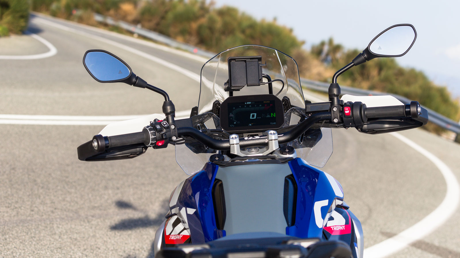 Το «πιλοτήριο» της BMW R 1300 GS.