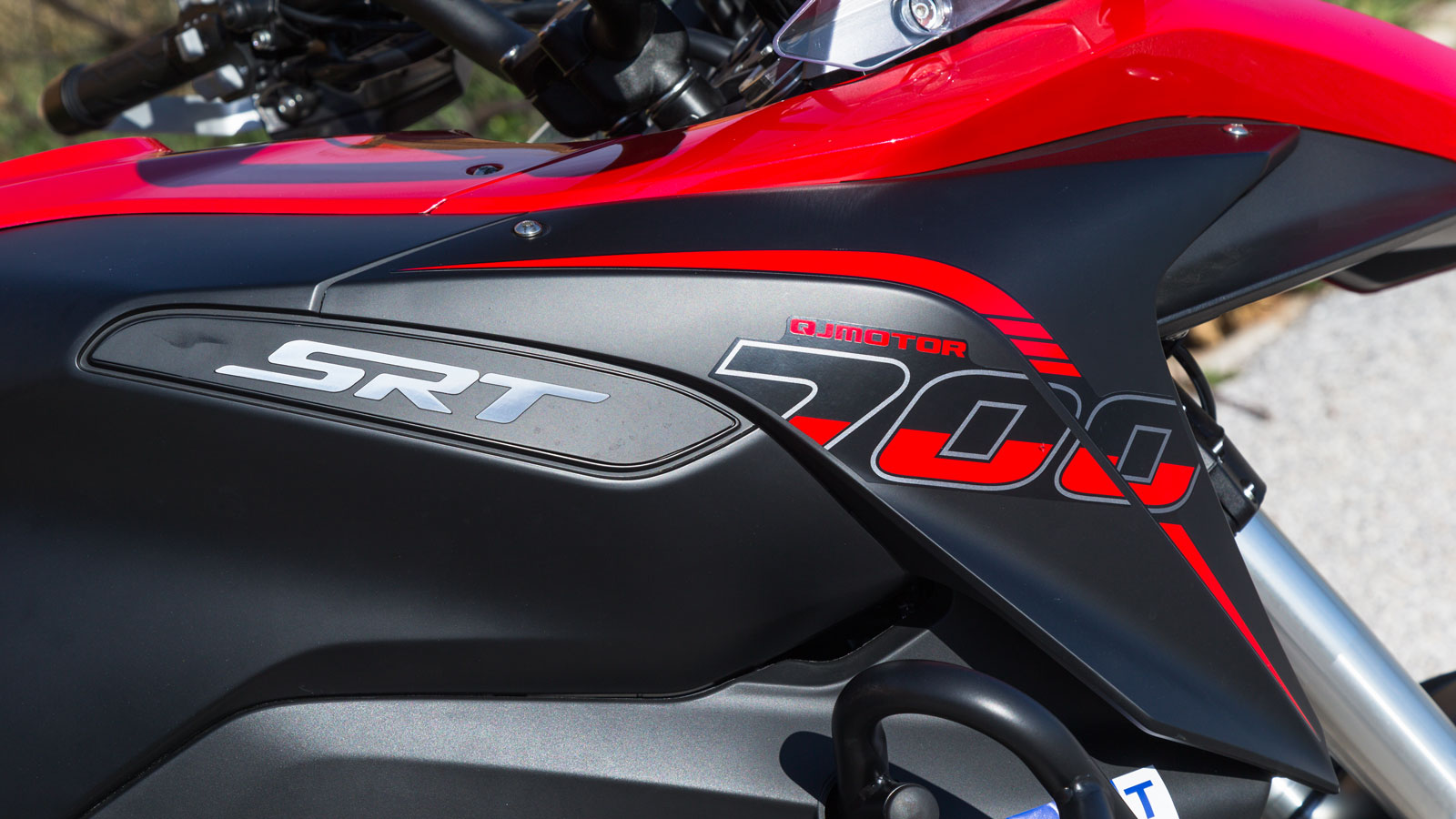 QJMOTOR SRT 700 - Test