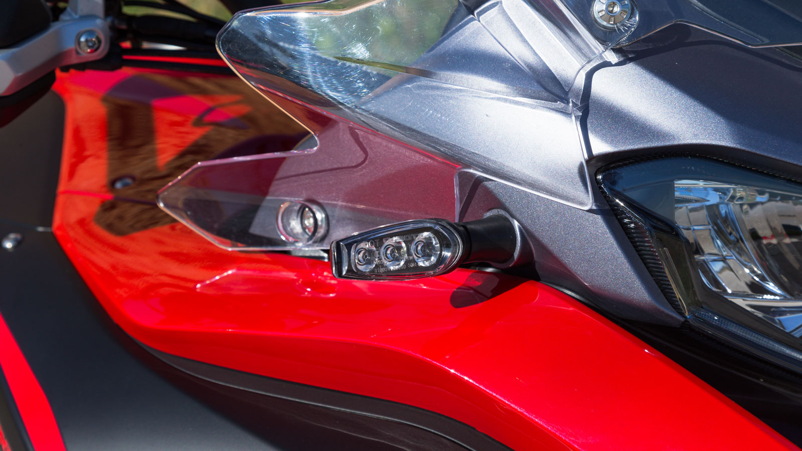 QJMOTOR SRT 700 - Test