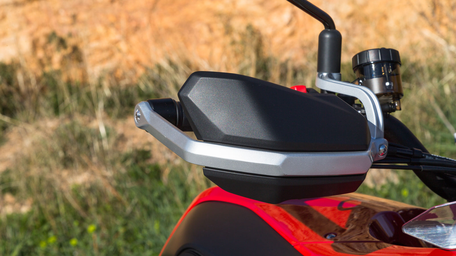 QJMOTOR SRT 700 - Test