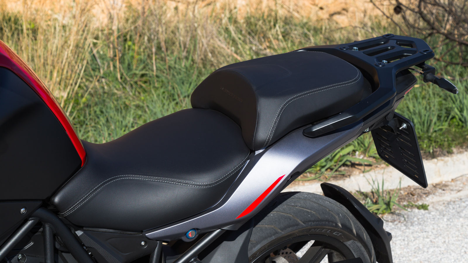 QJMOTOR SRT 700 - Test