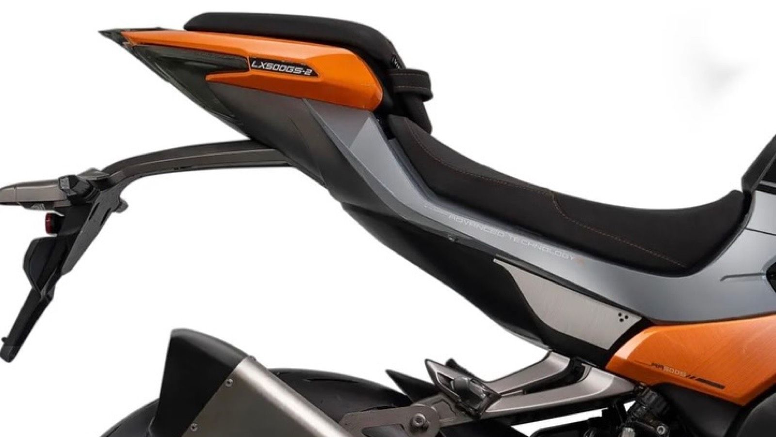 Voge RR500: Νέος τετρακύλινδρος σπορ σίφουνας 475 κ.εκ. με τελική 220 χλμ/ώρα