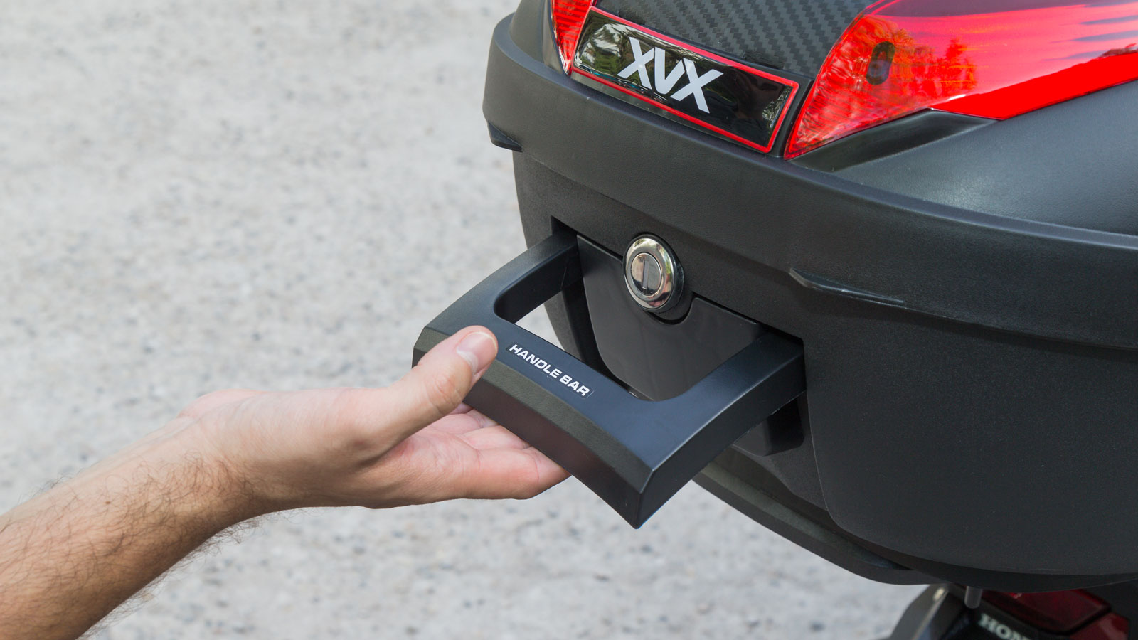 Παρουσίαση: Κεντρική βαλίτσα XVX RX-42-A