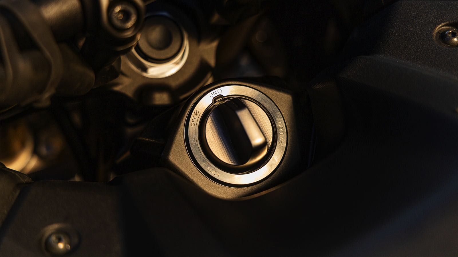 Yamaha Tracer 9: Κι αυτή με «αυτόματο» κιβώτιο