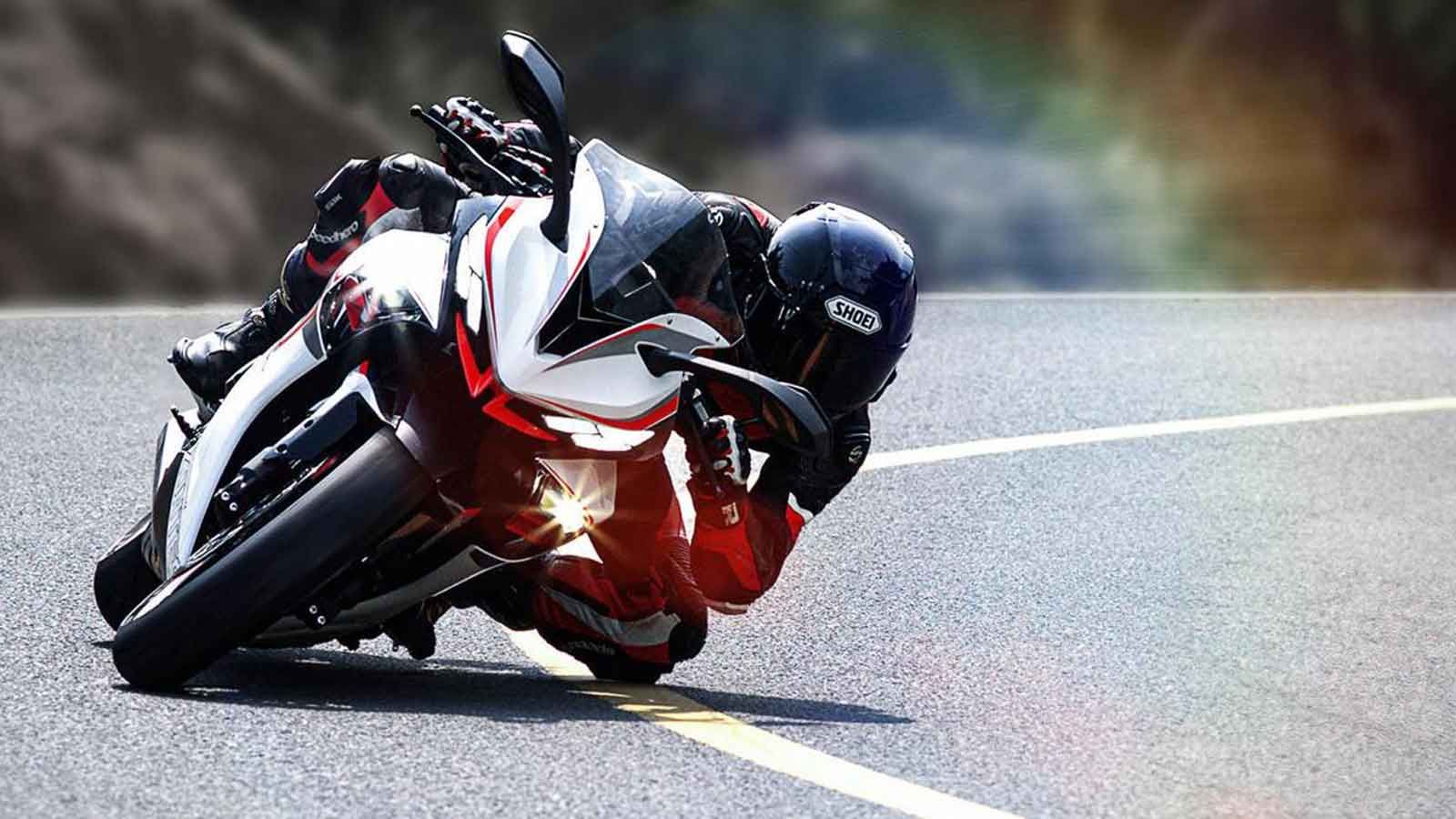 Zontes 703RR: τρικύλινδρος τσαμπουκάς