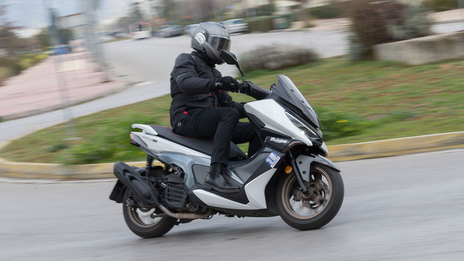 Malaguti Madison 125: Υποψήφιο για Best Scooter by LS2