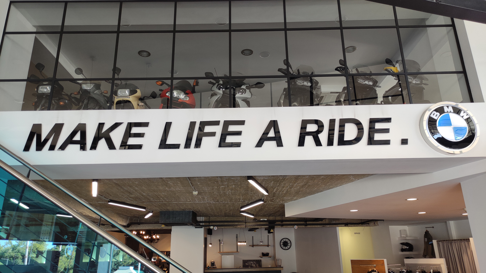 BMW R1300 GS Adventure: Πρώτη παρουσίαση στη BMW Spanos Α.Ε.