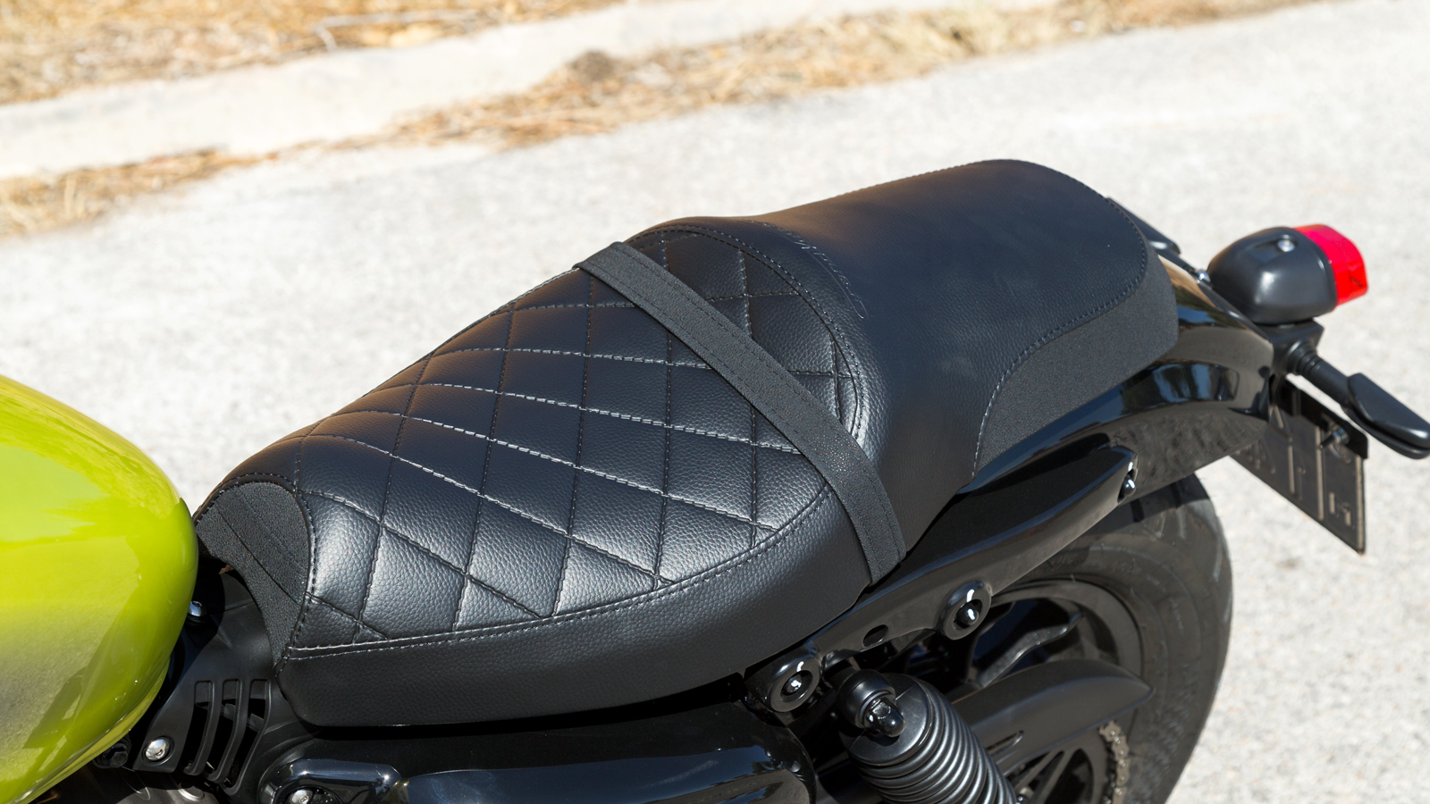 Hyosung Bobber 300 Evo: Κλασική Bobber εμφάνιση με V-twin κινητήρα