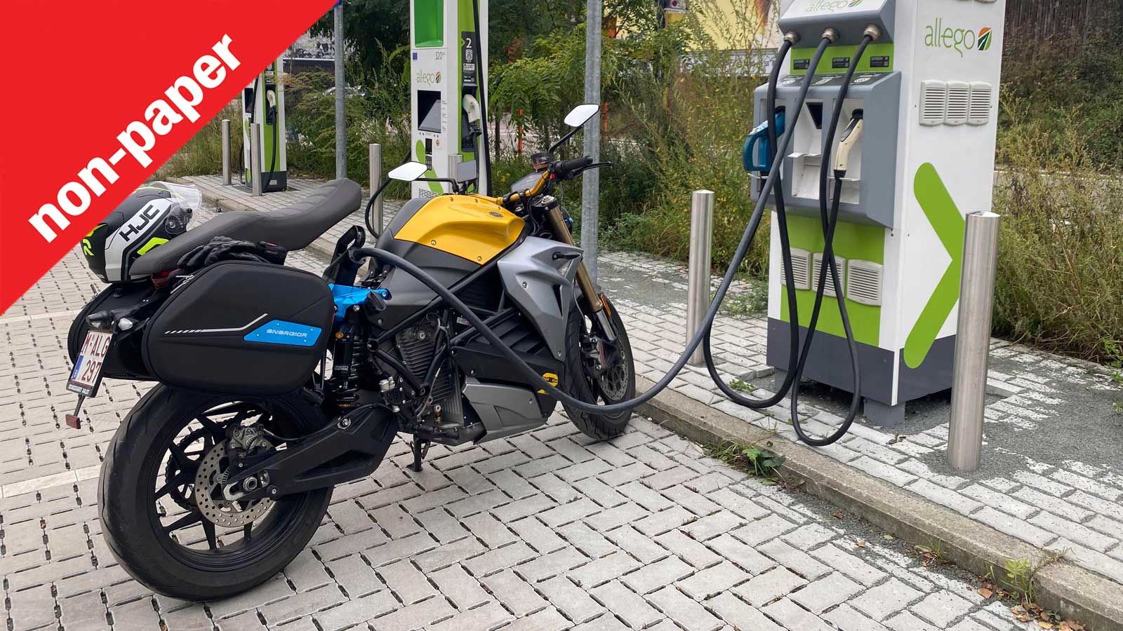 Το σχέδιο της Ε.Ε. για ταχυφορτιστές κάθε 60 χλμ. στις κεντρικές οδικές αρτηρίες