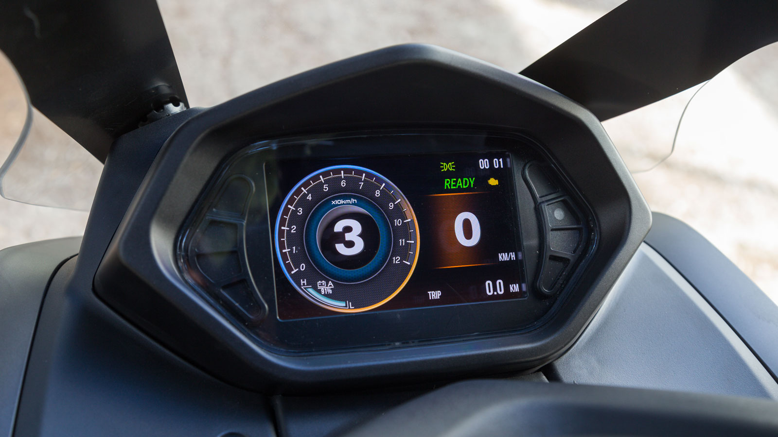 EFUN TIGER: Με νέα Android οθόνη και Full Εξοπλισμό