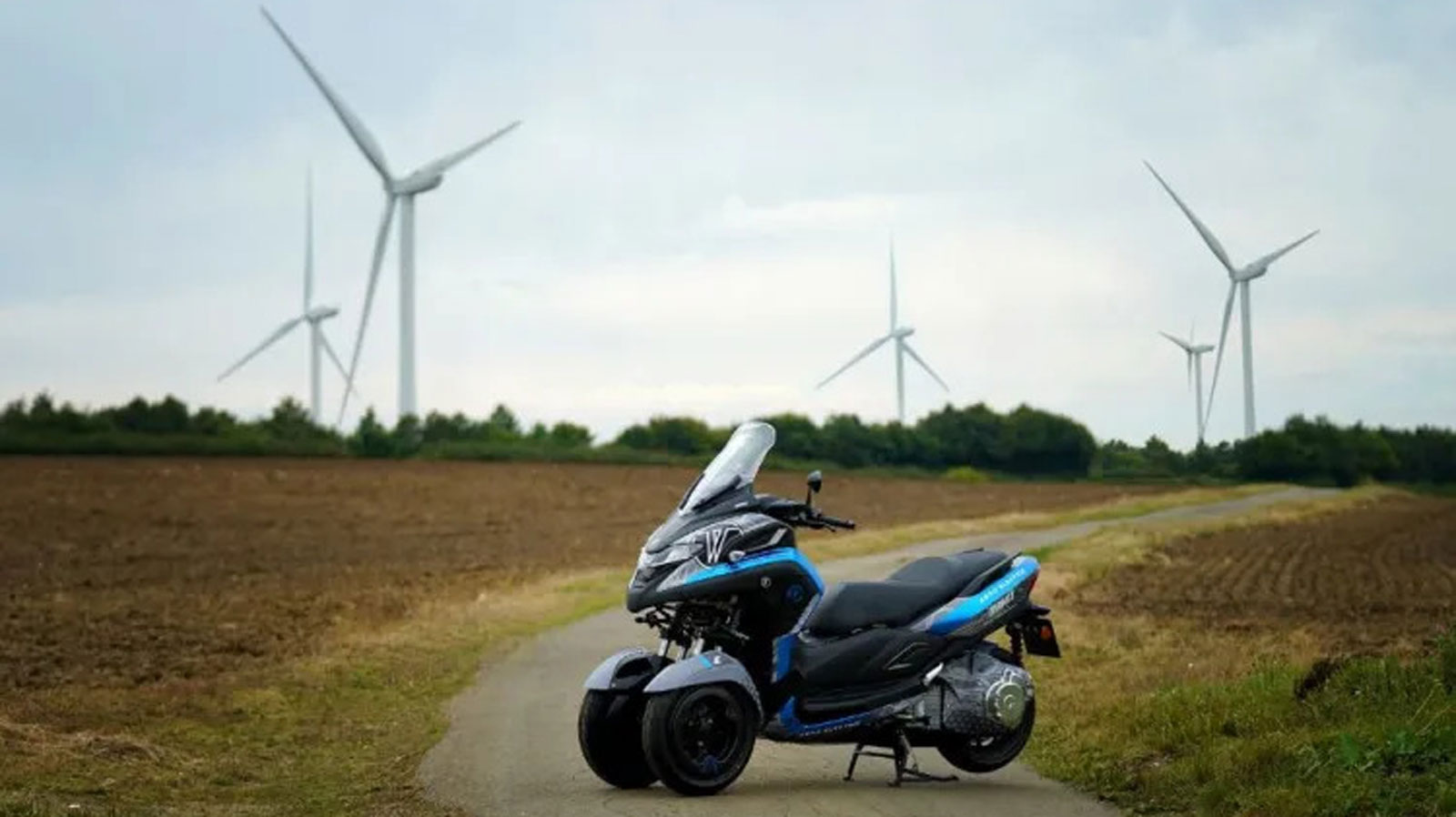 Ηλεκτρική μοτοσυκλέτα άμεσης επέμβασης με ταχεία φόρτιση