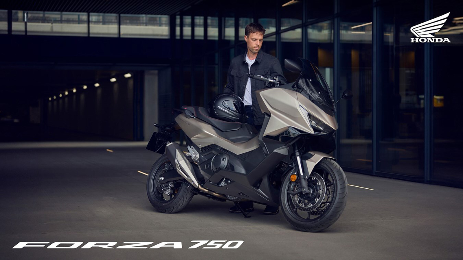 Πλήρως ανανεωμένο το Honda Forza 750 2025