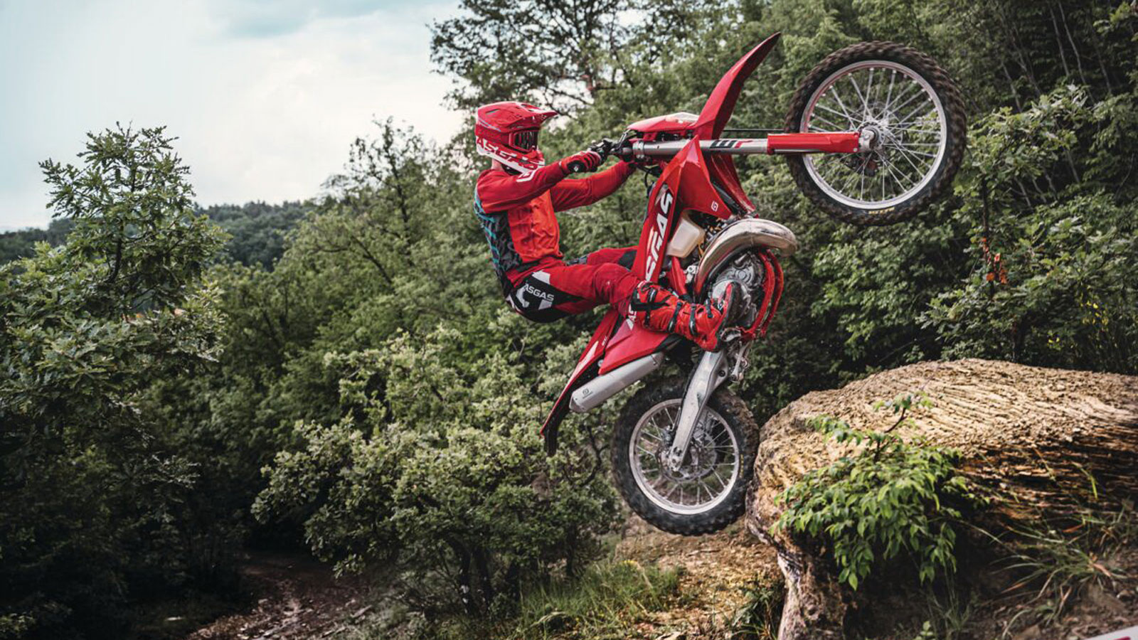 Get On The Gas με δυνατή επιστροφή στα χώματα