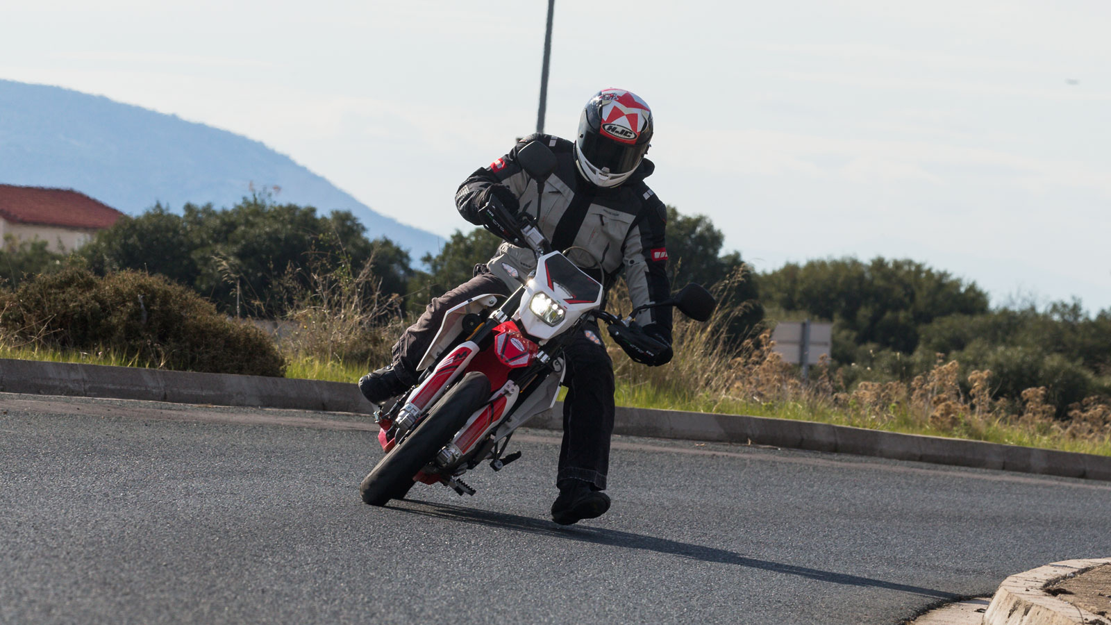 SWM SM 125 R – Test