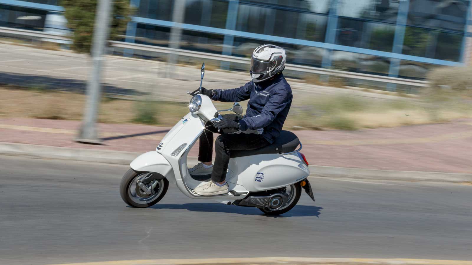 Vespa Primavera Elettrica - Test