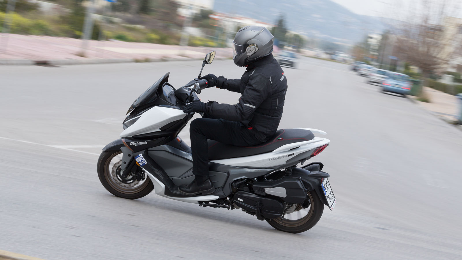 Malaguti Madison 125: Υποψήφιο για Best Scooter by LS2