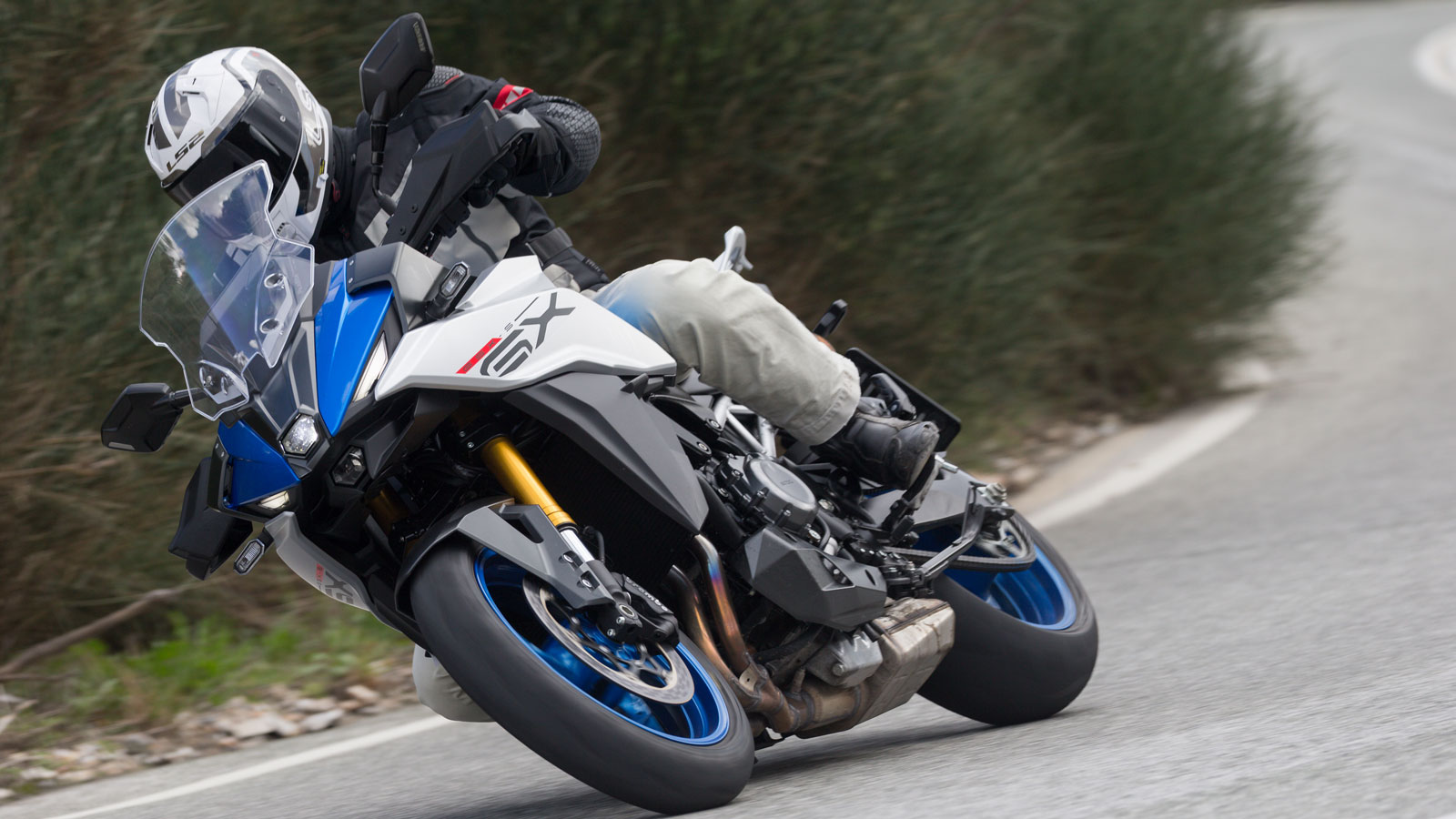 Suzuki GSX-S 1000GX - Υποψήφια για Best Moto by LS2