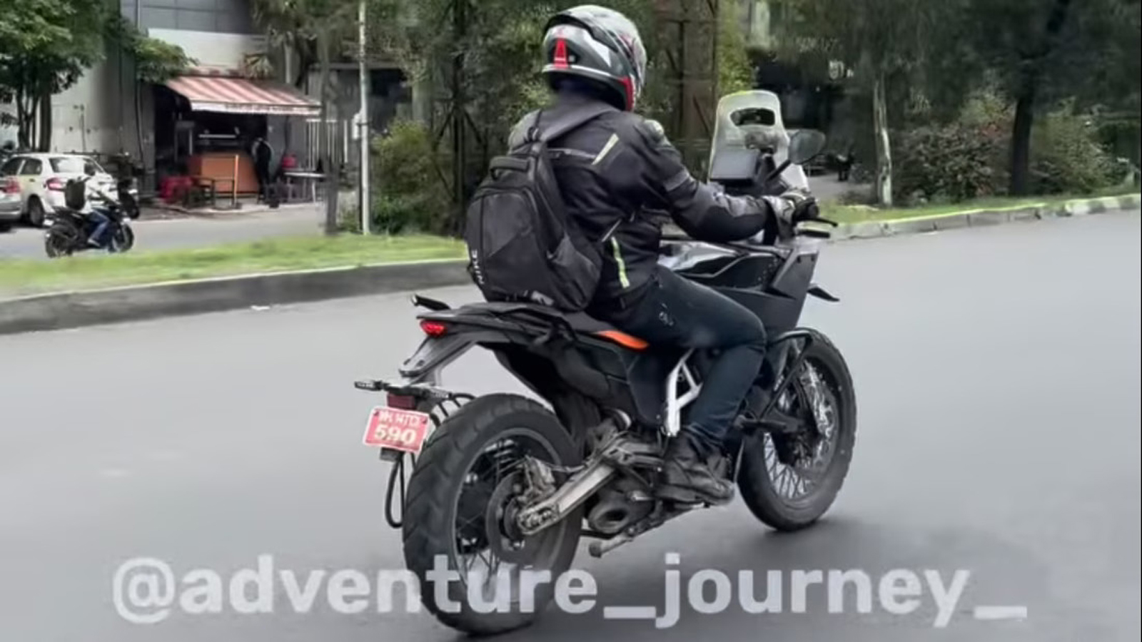 Νέες ΚΤΜ 125 και 390cc για το 2025