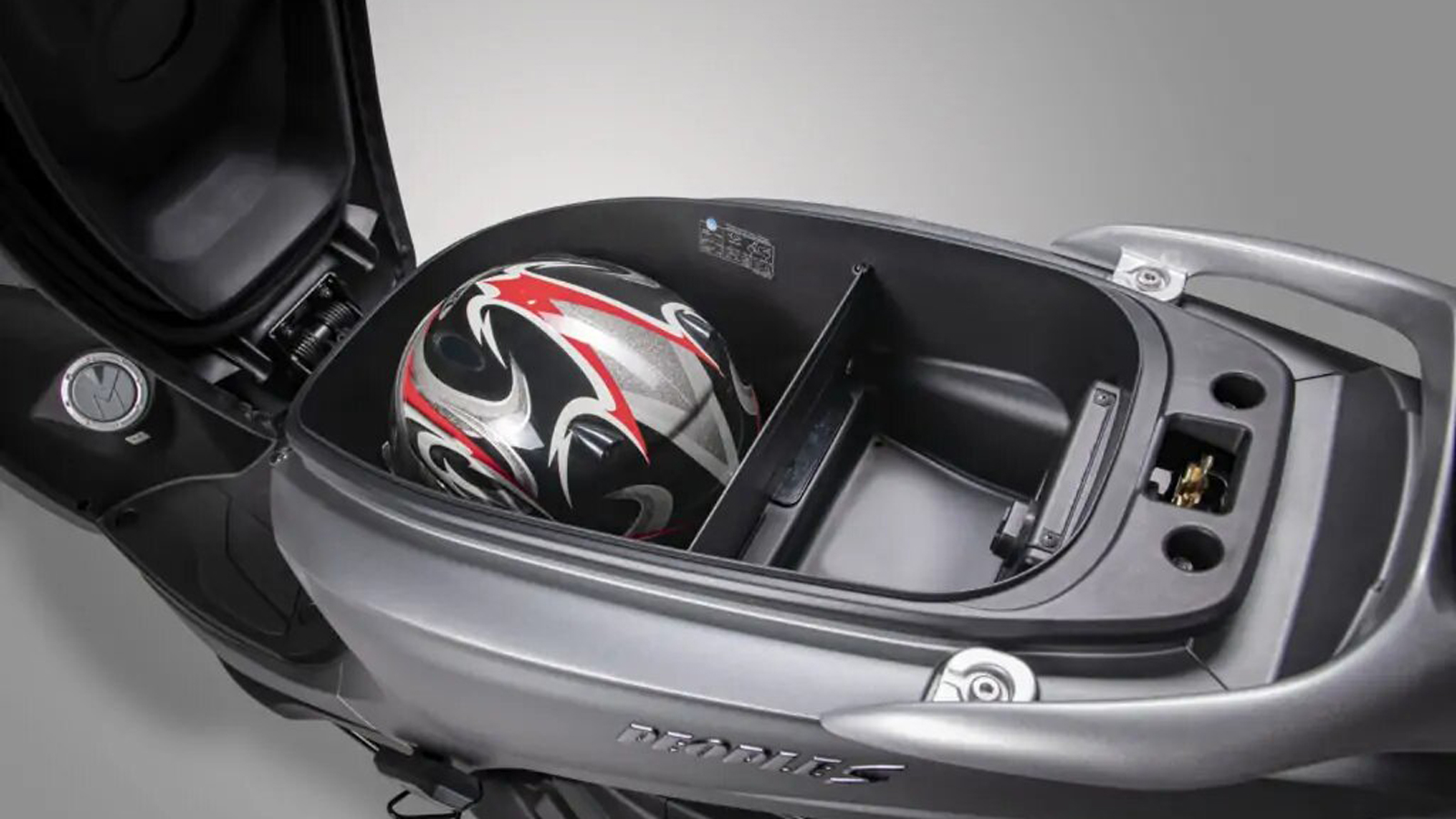 Kymco People S200i: Με κινητήρα G5 ECO και μεγάλο αποθηκευτικό χώρο