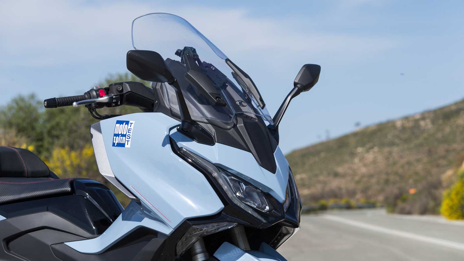 Kymco AK 550 Premium - Test