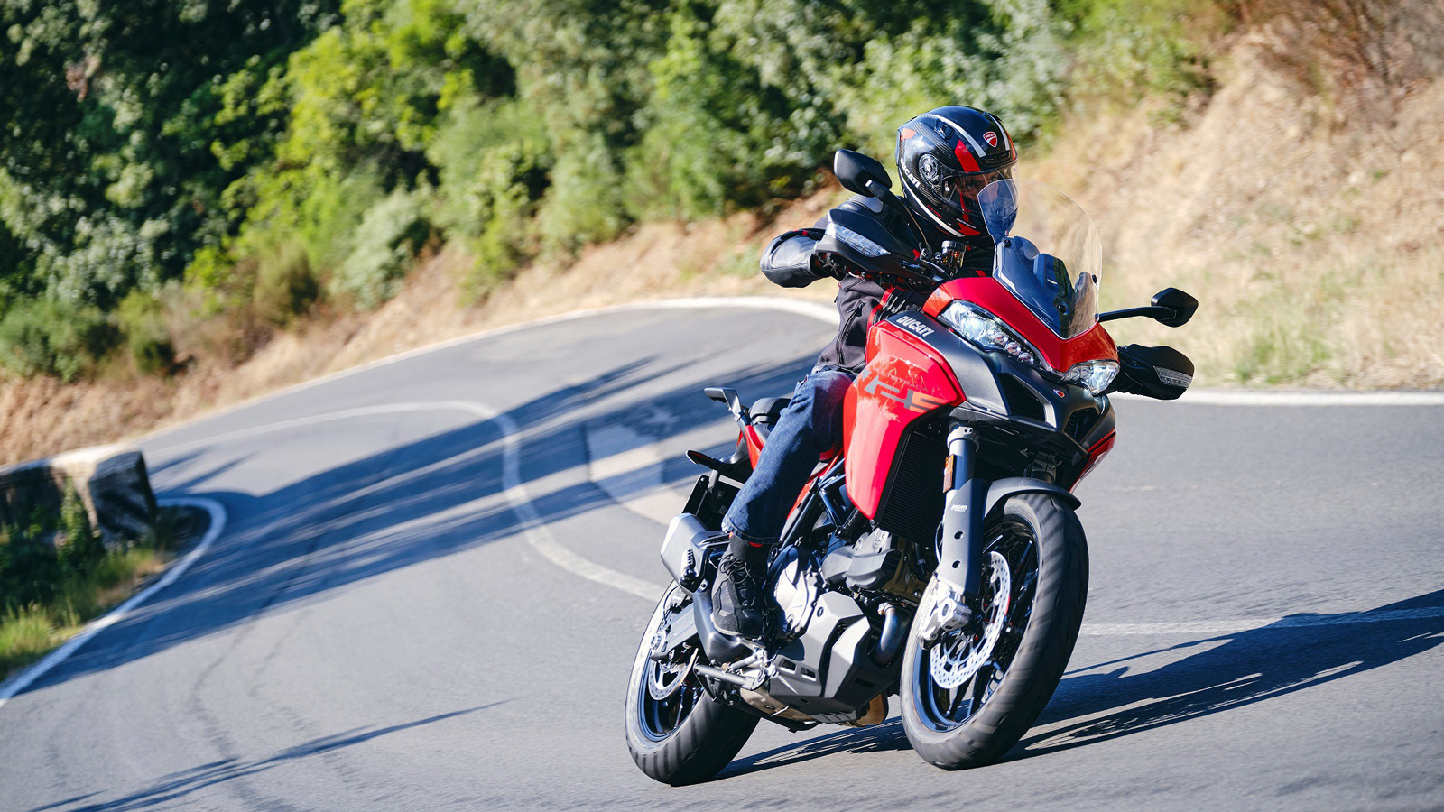 Ducati Multistrada V2 και V2S με όφελος 1.500 ευρώ
