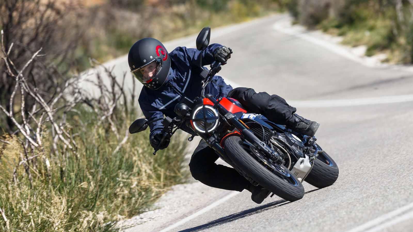 Ducati Scrambler Full Throttle - Test