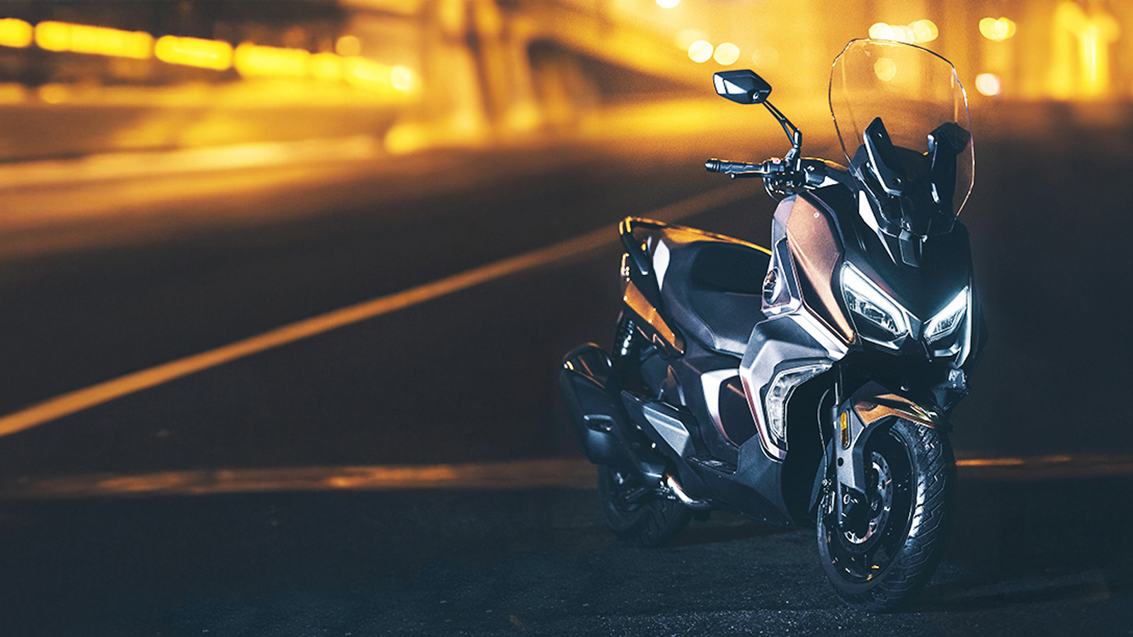 QJMOTOR Fort 350: Επώνυμα περιφερειακά και Super εξοπλισμό