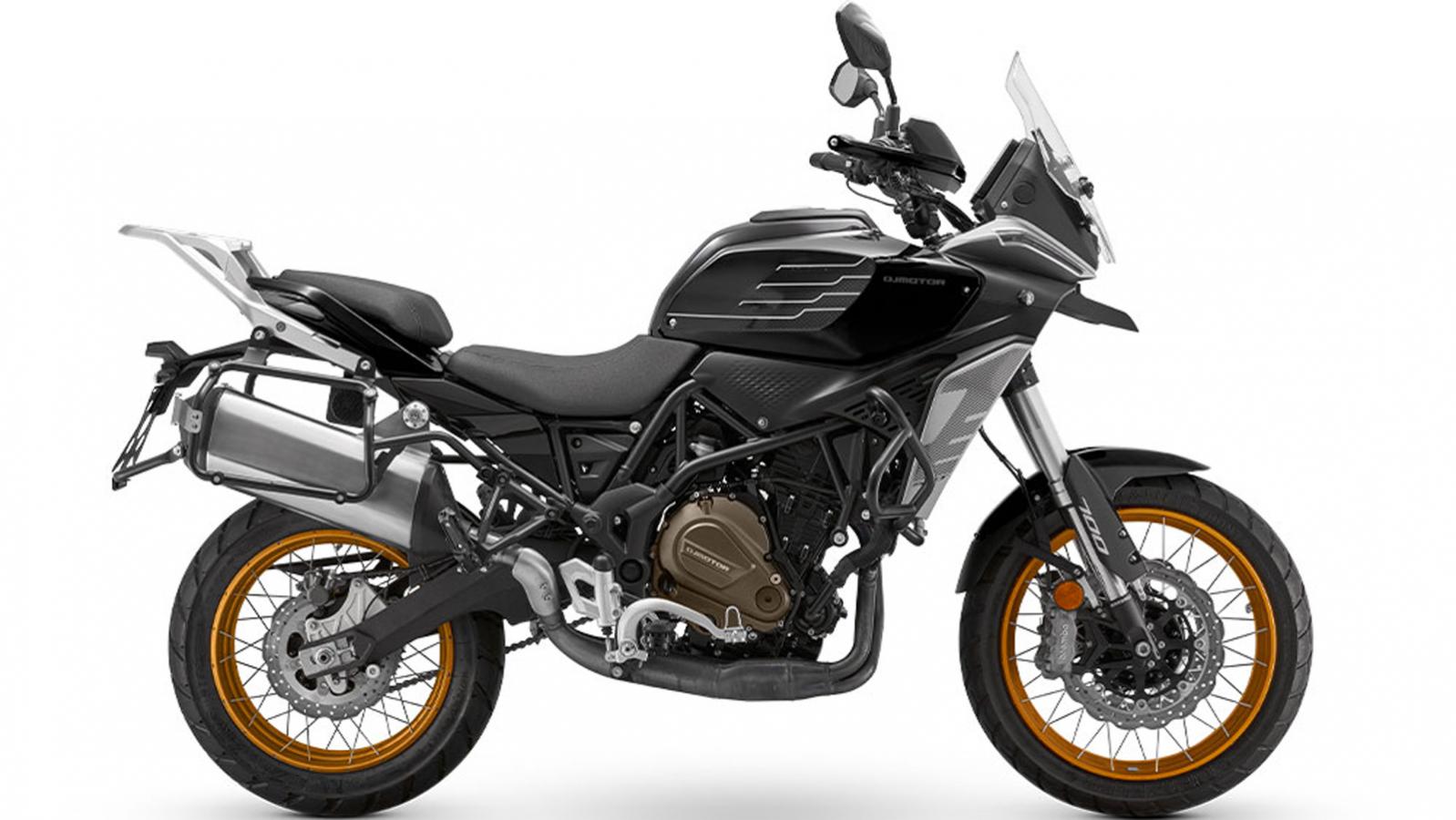 QJMOTOR SRT 700SX: Υποψήφιο για Best Moto by LS2