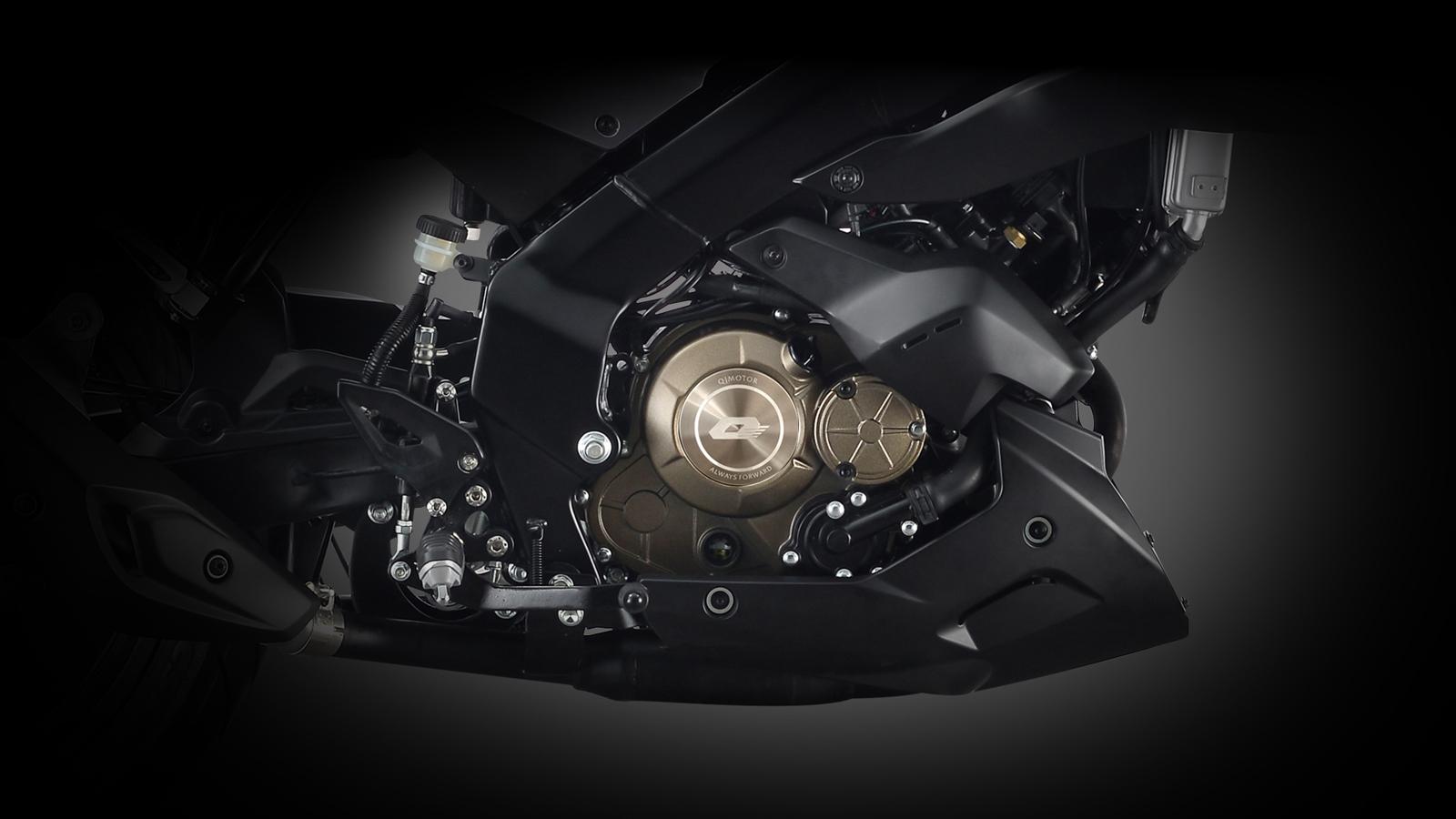 QJMOTOR SRK 125 S: Streetfighter 125ρι στην Α1 κατηγορία