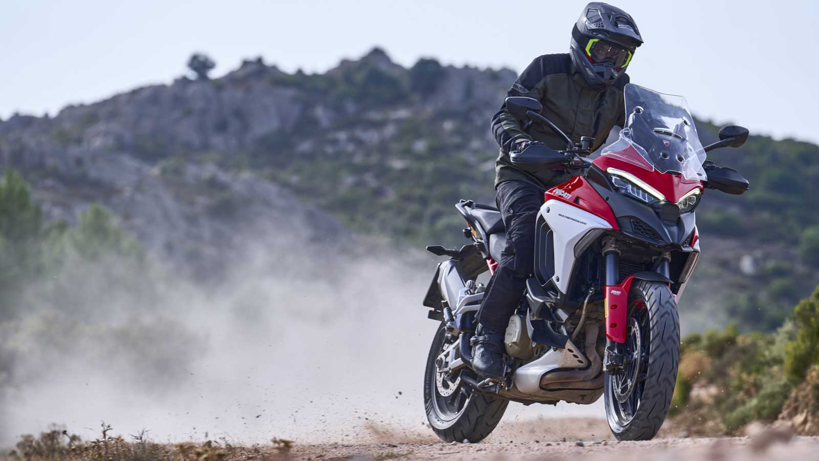 Τα νέα ελαστικά Pirelli Scorpion Trail III στο Wheel City