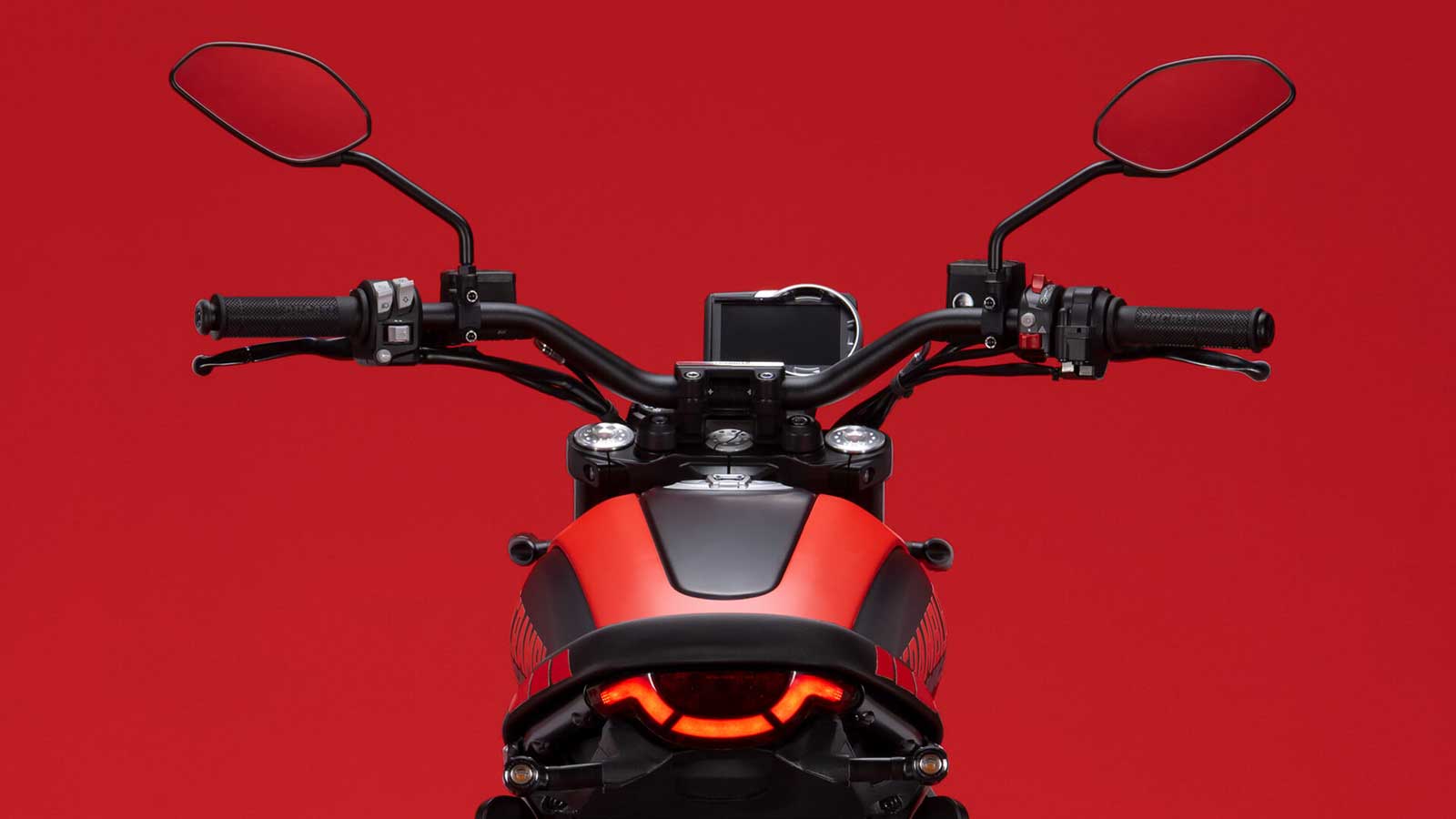 Ducati Scrambler Full Throttle - Oμορφιά και στυλ στο full