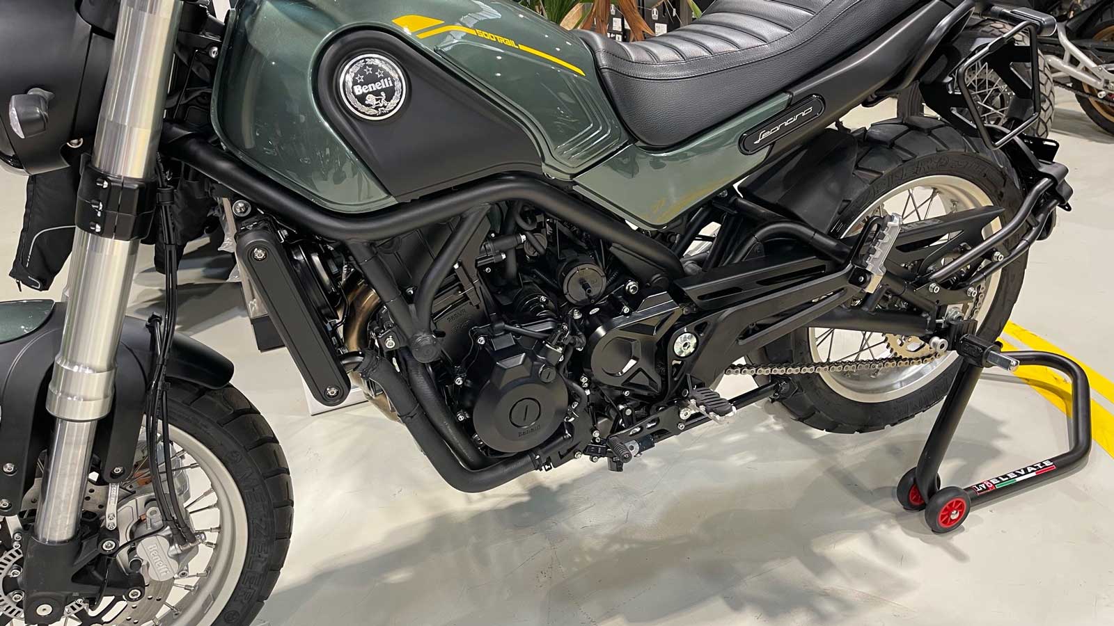 Παρουσίαση: Σταντ πίσω τροχού LV8 E620D DIAVOL