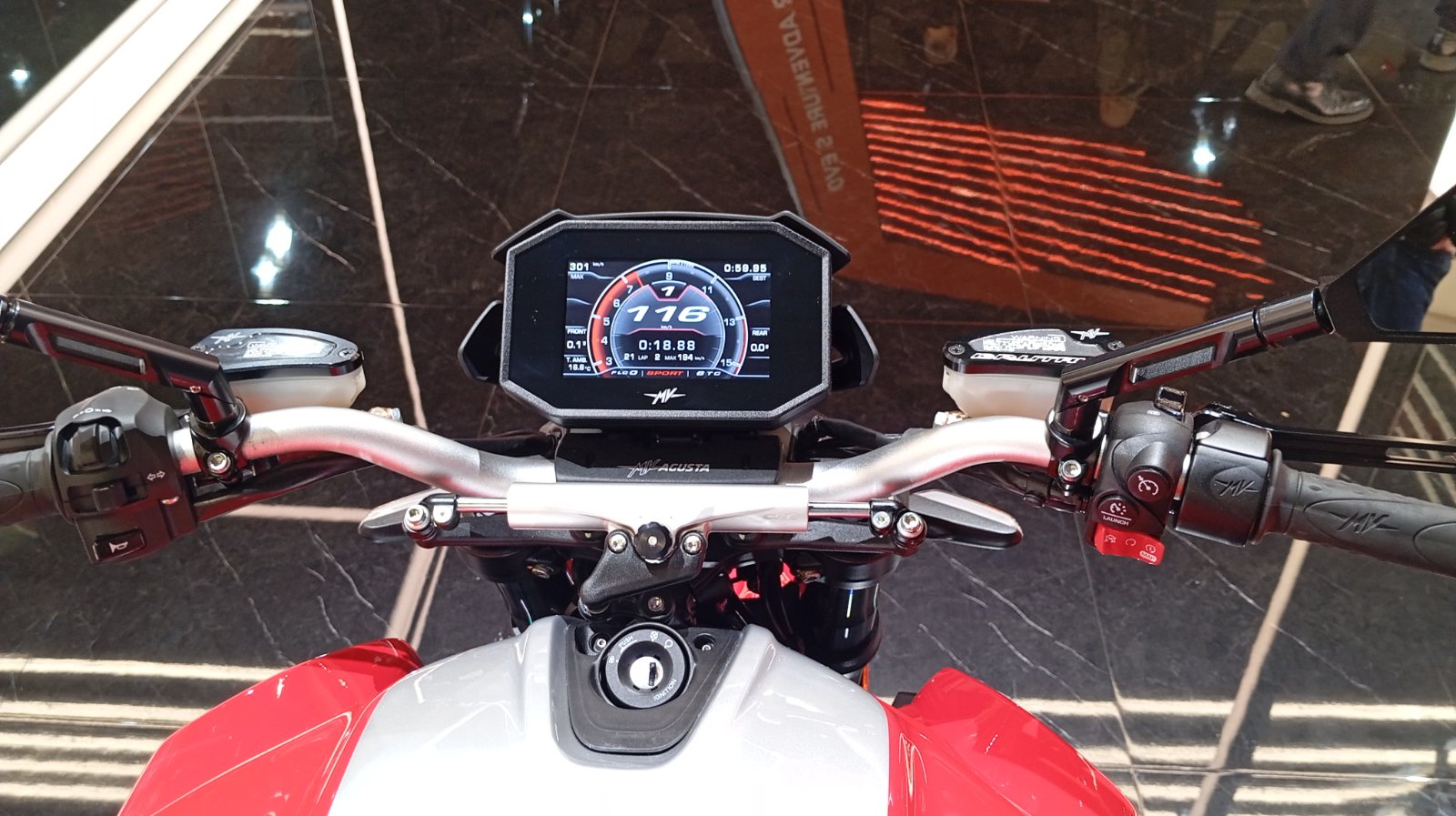 EICMA 2024: Έξι συλλεκτικά μοντέλα για τη σειρά MV Agusta Ottantesimo