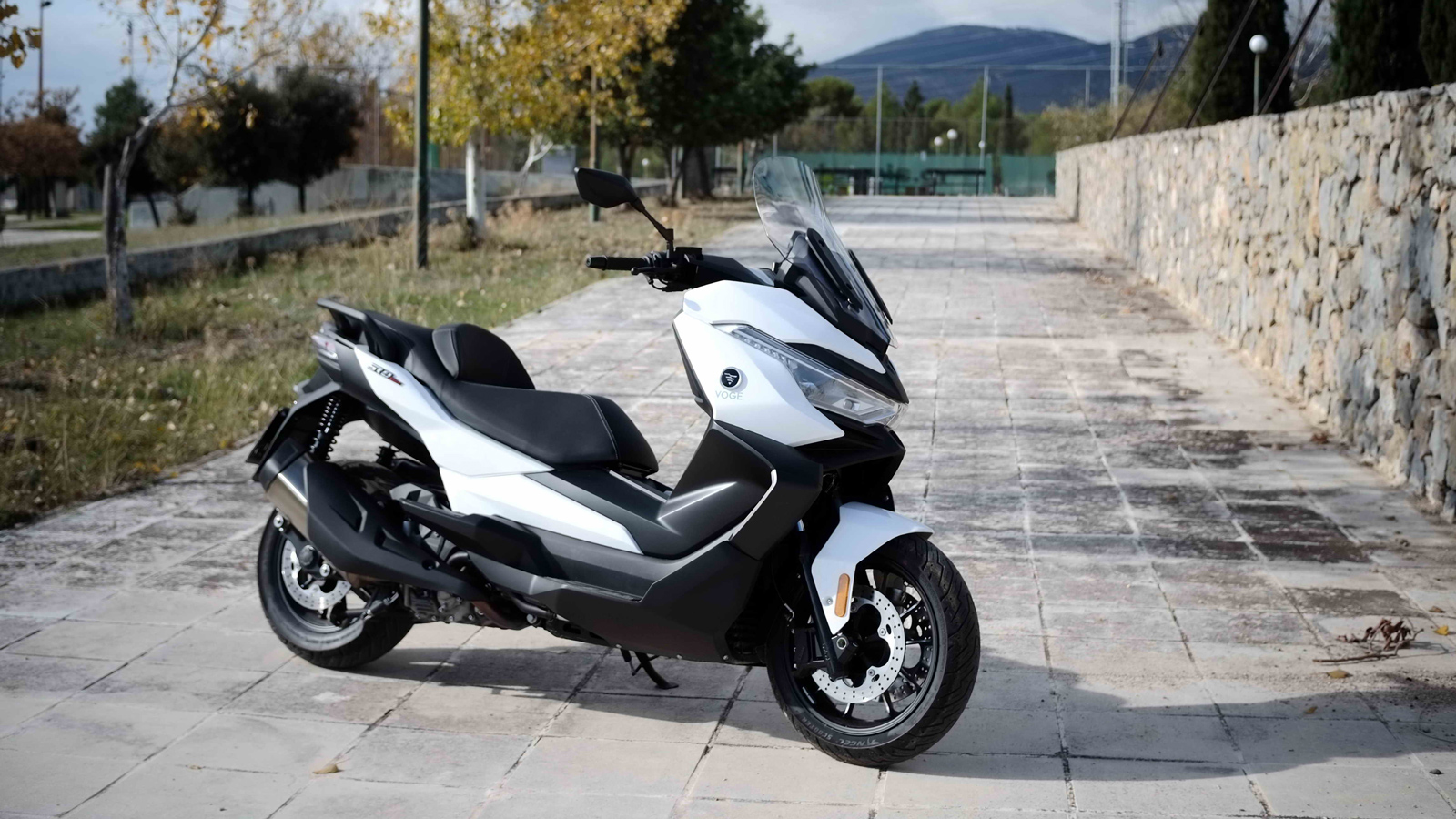 VOGE SR4 MAX: Premium χαρακτηριστικά και εξοπλισμός